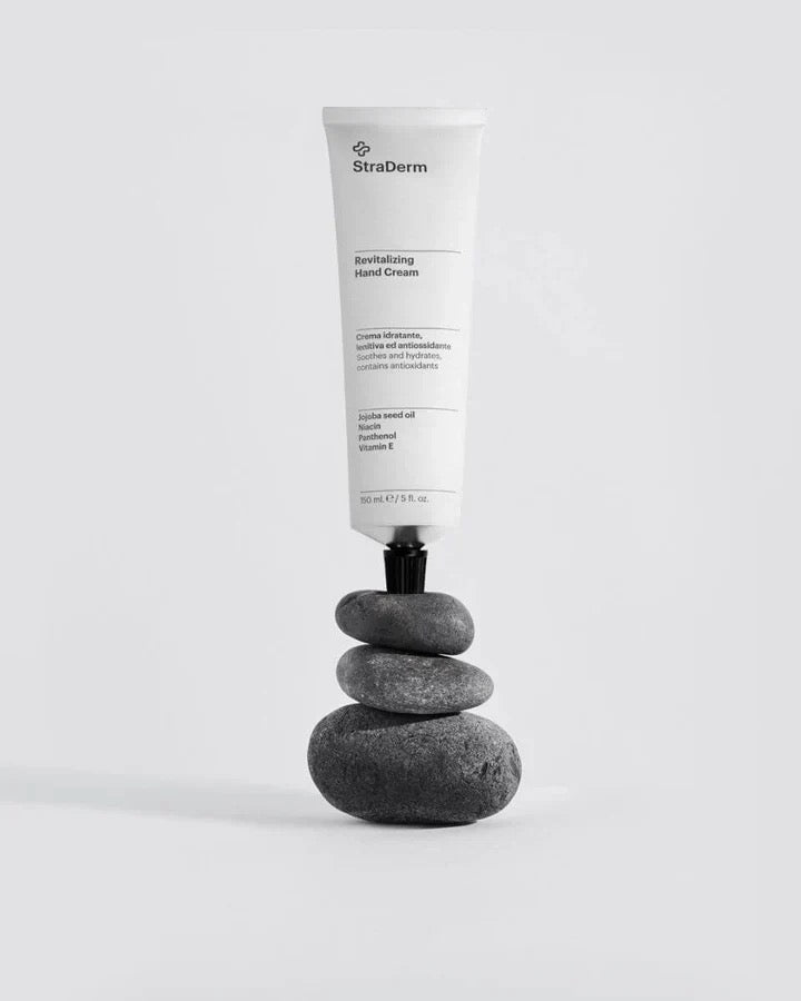 StraDerm Crema Revitalizante Para Manos – 150 ml