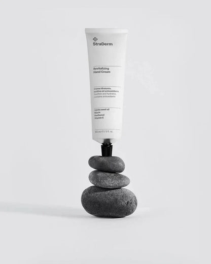 StraDerm Crema Revitalizante Para Manos – 150 ml